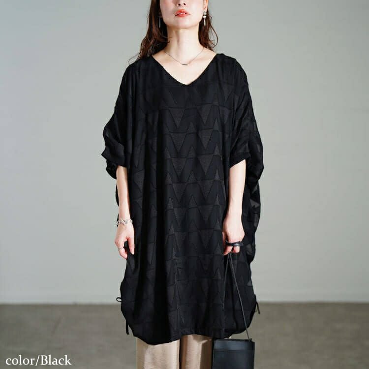 大きいサイズ レディース 幾何学柄ドロストBOXチュニック　maru-30184