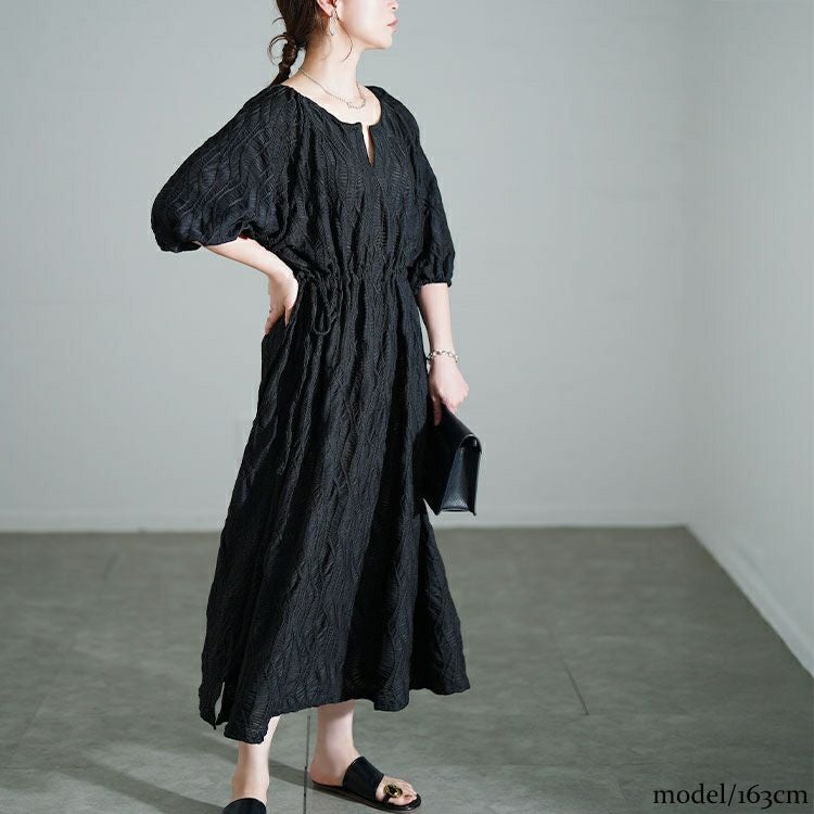 大きいサイズ レディース ウェーブ柄ジャガードドロストワンピース　maru-30160