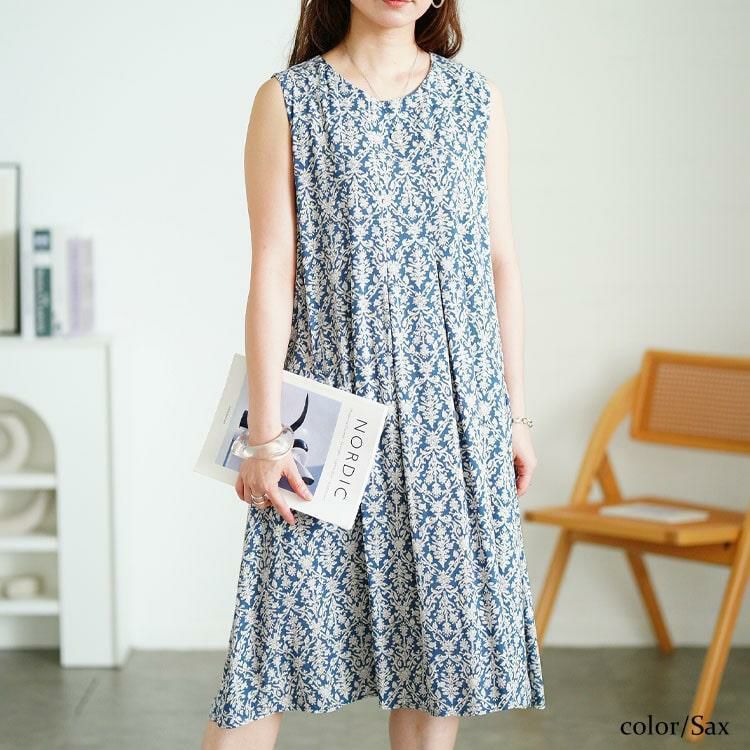 大きいサイズ レディース 接触冷感花柄タックノースリーブワンピース　cpdai-640830 【メール便可】 サックス