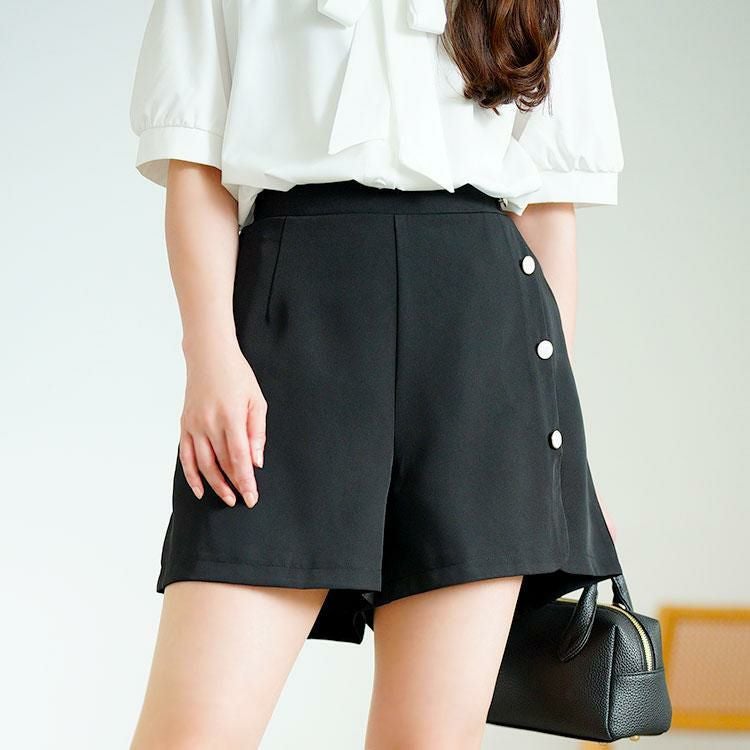 大きいサイズ レディース フェイクボタンショートパンツ　goldy-1711【メール便可】 ブラック