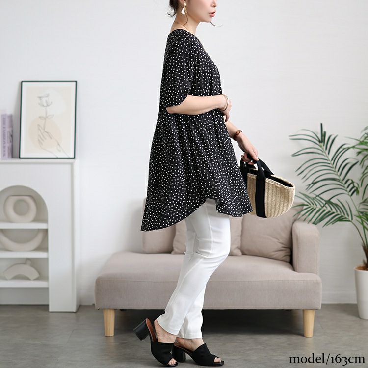 大きいサイズ レディース 接触冷感ドット柄フレアチュニック　cpdai-647107 【メール便可】