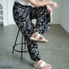 大きいサイズ レディース 花柄楊柳ワイドパンツ　maru-30191 【メール便可】 ブラック