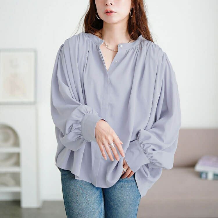 大きいサイズ レディース パールボタンバンドカラーギャザーブラウス　tana-ww650036