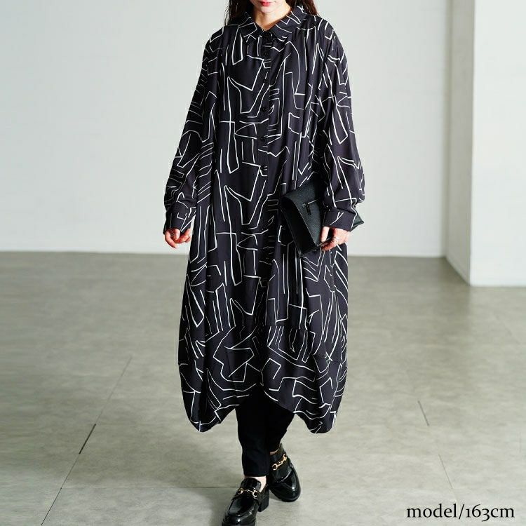 大きいサイズ レディース 幾何学柄サイドコクーン変形シャツチュニック　nw-25048