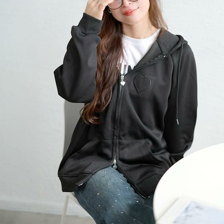 大きいサイズ レディース エンボスハート付きダブルジップパーカー　goldy-1765 ブラック