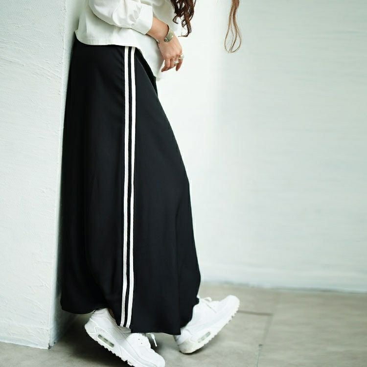 大きいサイズ レディース サイドラインZIPスリットフレアスカート　bai-0197 【メール便可】