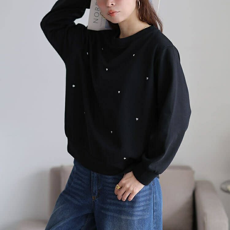 大きいサイズ レディース ハートスタッズラウンドネックプルオーバー　cpdai-647366 【メール便可】