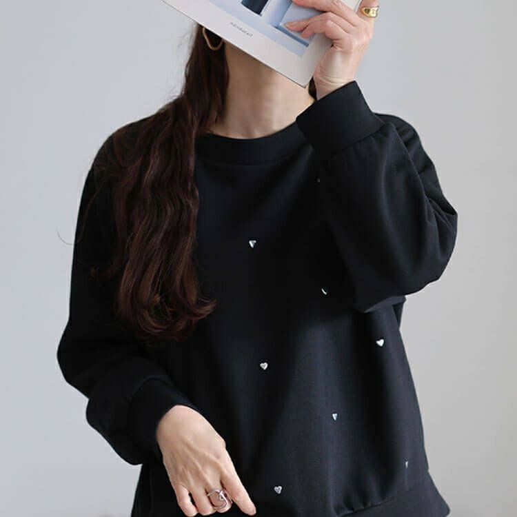 大きいサイズ レディース ハートスタッズラウンドネックプルオーバー　cpdai-647366 【メール便可】