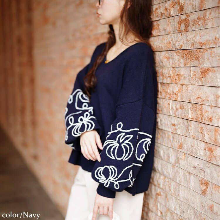 大きいサイズ レディース 刺繍ボリュームスリーブクロップドニット　maru-20018
