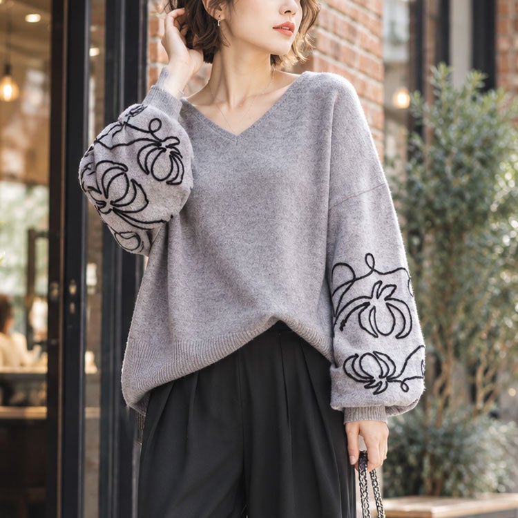 大きいサイズ レディース 刺繍ボリュームスリーブクロップドニット　maru-20018 杢グレー