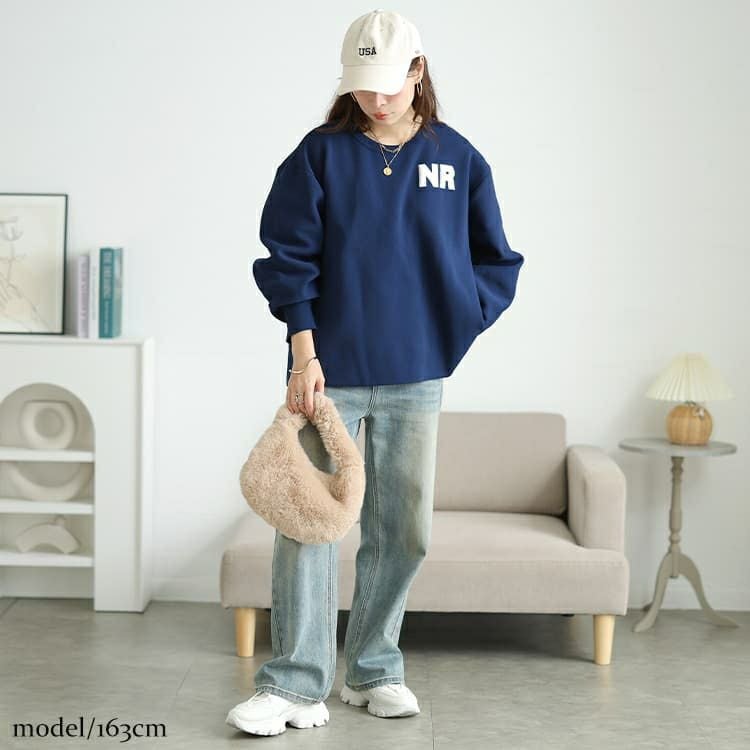 大きいサイズ レディース サガラ刺繍ロゴワッペンボリューム袖ニット　sum-0035