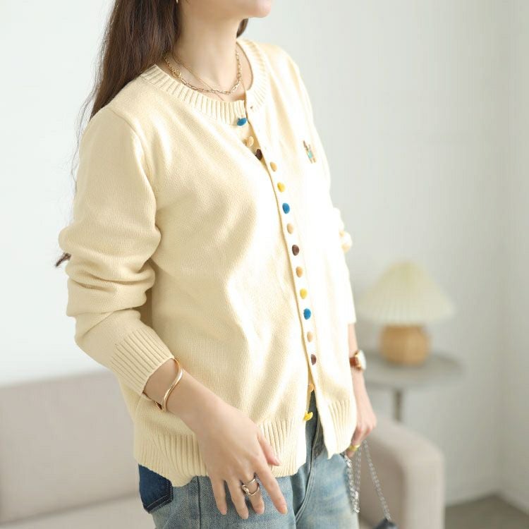 大きいサイズ レディース カラフルボタンワッペン付きニットカーディガン goldy-1770