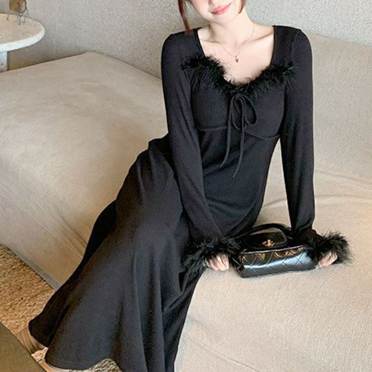 大きいサイズ レディース ハートネック＆ファー付きリブニットロングワンピース