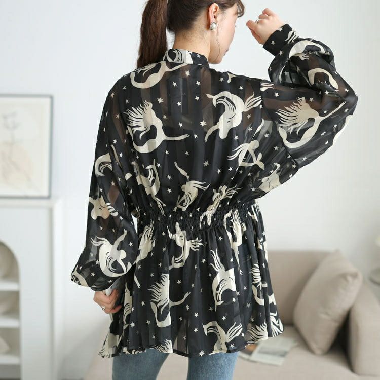 大きいサイズ レディース アート柄シャーリングペプラムシアーシャツ