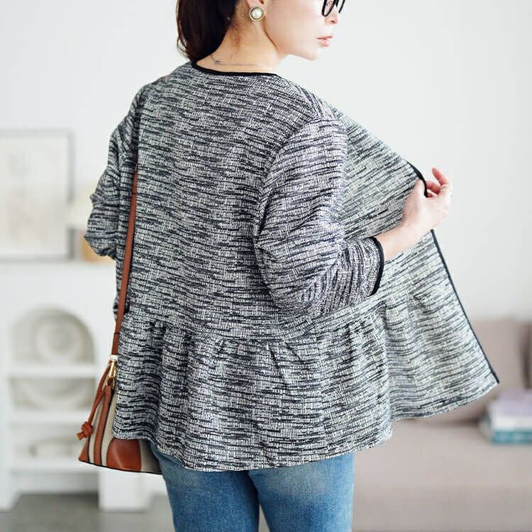 大きいサイズ レディース ラメツイードノーカラーペプラムジャケット