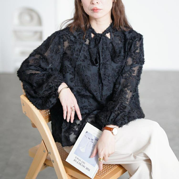 大きいサイズ レディース ボウタイ付きシアージャガードブラウス