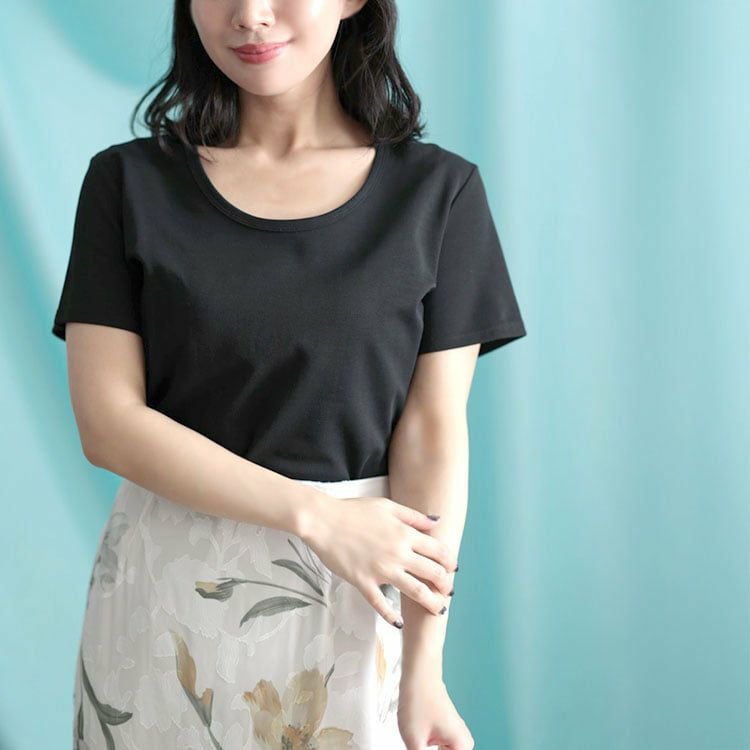 大きいサイズ レディース シルクタッチUネックTシャツ ブラック