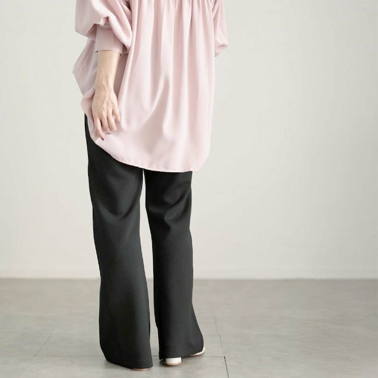 大きいサイズ レディース 美脚見えストレッチセミフレアパンツ