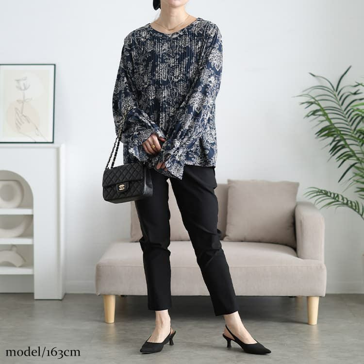 大きいサイズ レディース 花柄消しプリーツキャンディスリーブブラウス