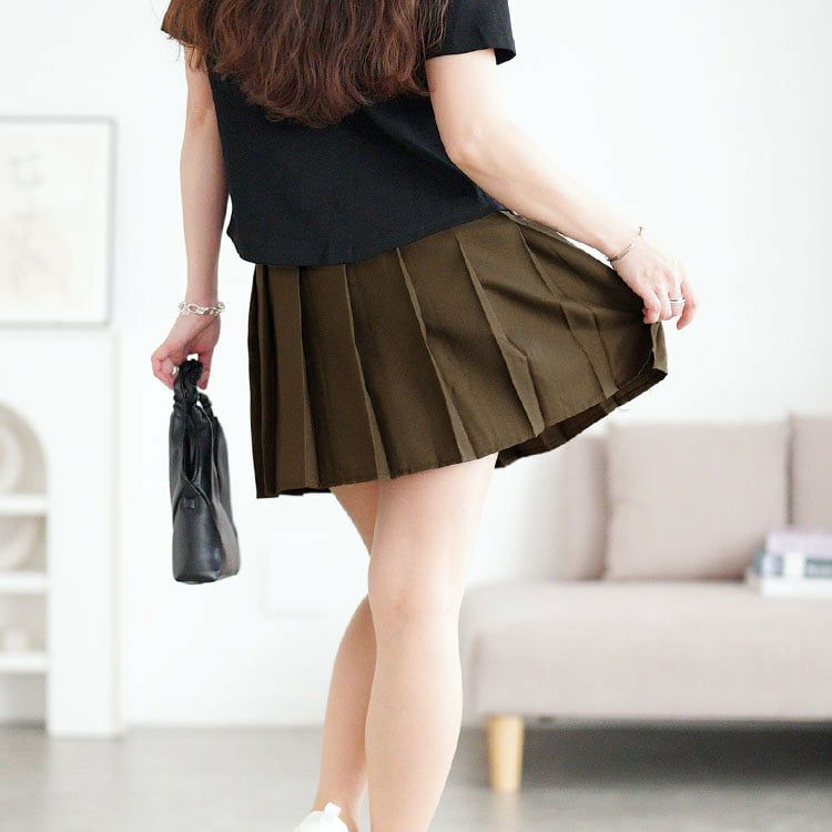 大きいサイズ レディース インナーパンツ付きプリーツミニスカート
