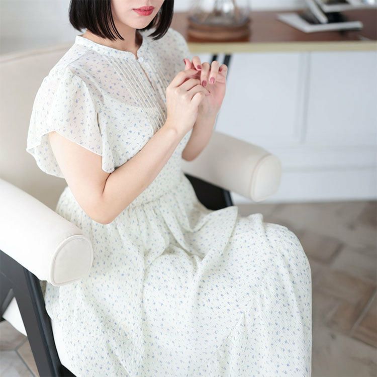 大きいサイズ レディース ピンクタックプリーツワンピース