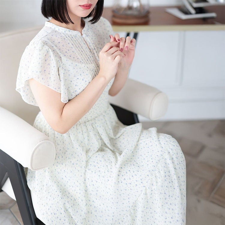 大きいサイズ レディース ピンクタックプリーツワンピース