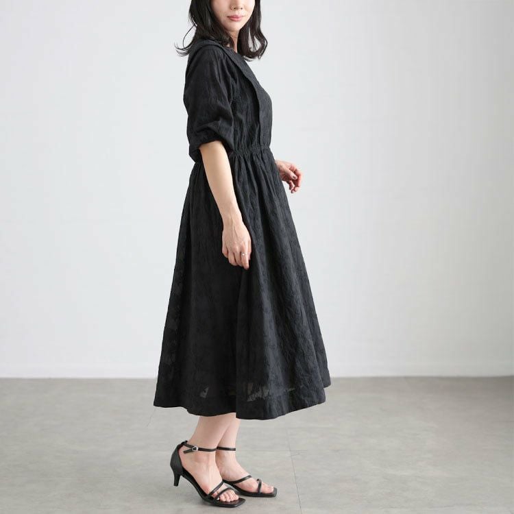 大きいサイズ レディース 花刺繍ショルダータックワンピース