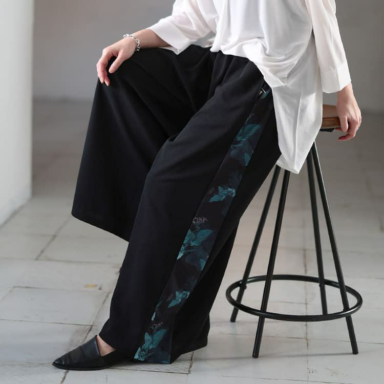 大きいサイズ レディース 花柄サイドラインワイドパンツ