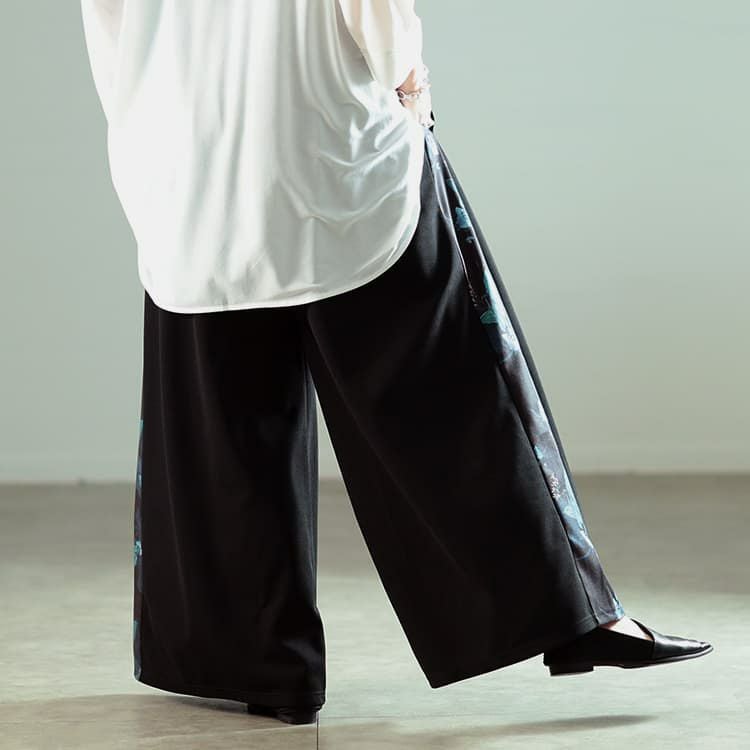 大きいサイズ レディース 花柄サイドラインワイドパンツ