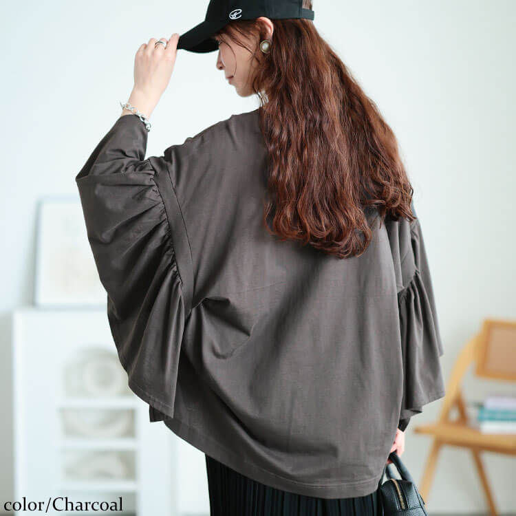 大きいサイズ レディース ギャザーフレアスリーブコットンプルオーバー チャコールグレー