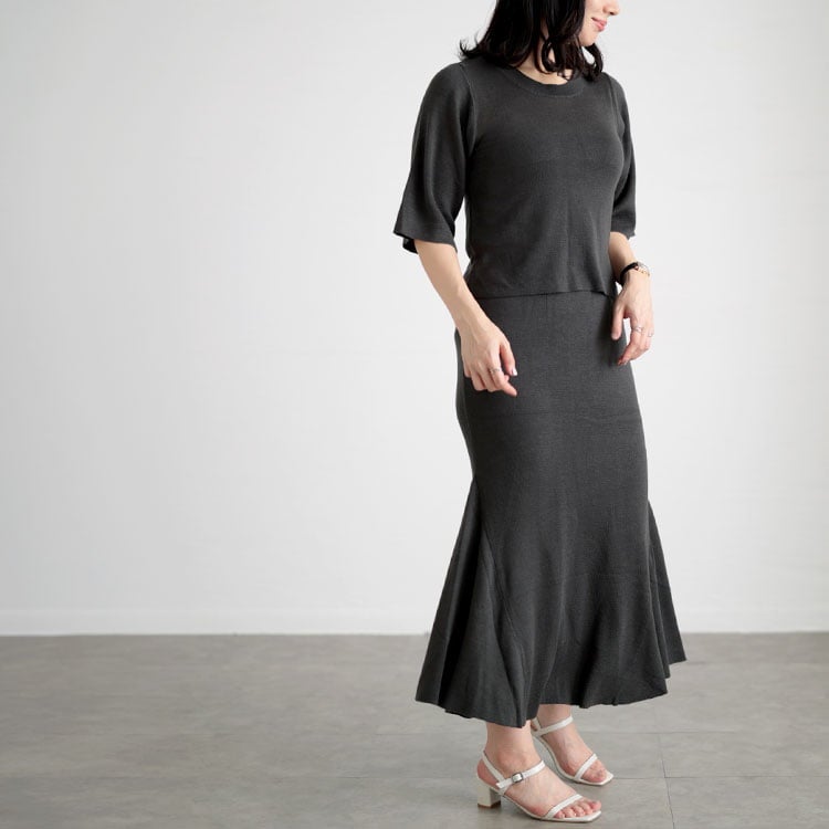 大きいサイズ レディース ニットトップス＆マーメイドラインスカートセットアップ