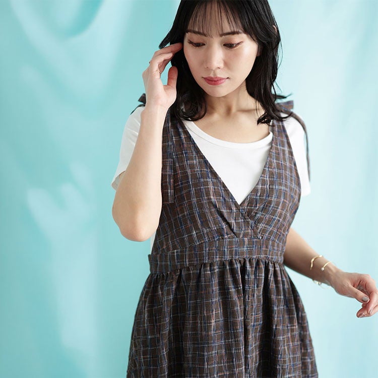 大きいサイズ レディース チェック柄リボンショルダーVネックジャンパースカート