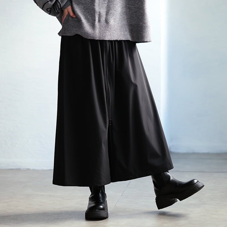 大きいサイズ レディース センターZIPスカート風ワイドパンツ