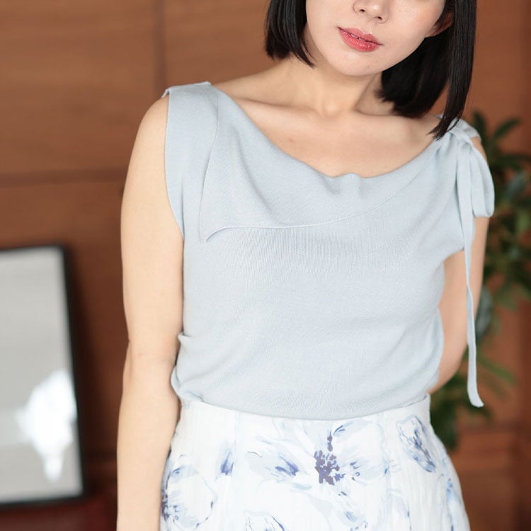 大きいサイズ レディース 肩リボンアシンメトリーニットトップス