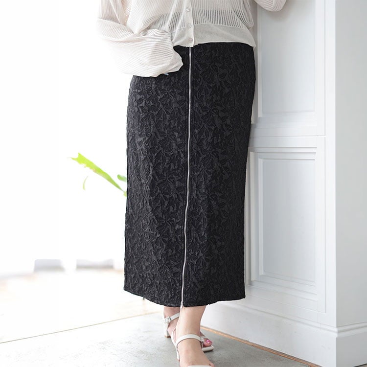 大きいサイズ レディース フロントジップエンボスフラワータイトスカート