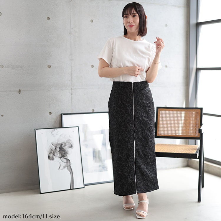 大きいサイズ レディース フロントジップエンボスフラワータイトスカート