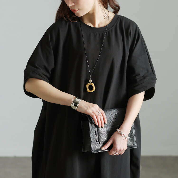 大きいサイズ レディース 後ろリーフ柄切り替えドルマンワンピース