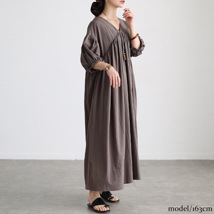 大きいサイズ レディース 接触冷感ギャザー切り替えフレアワンピース