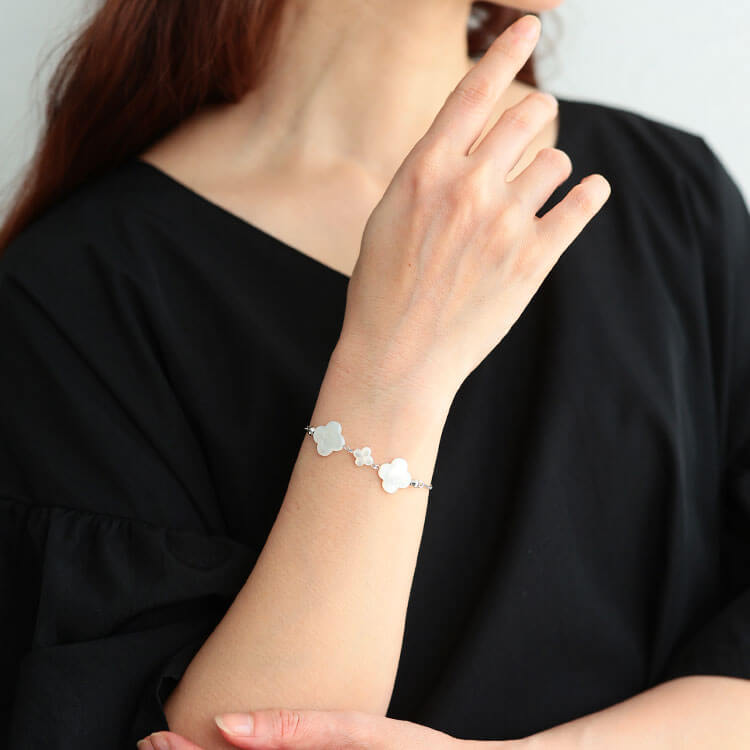 大きいサイズ レディース 天然シェルクローバーブレスレット