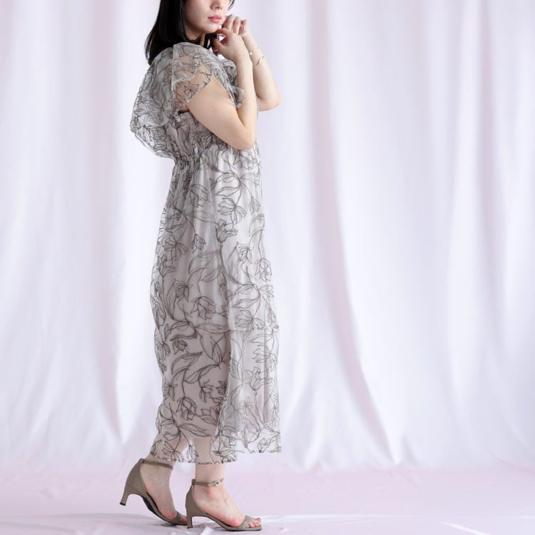 大きいサイズ レディース チュール刺繍フラワーフレアワンピース