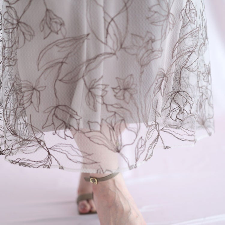 大きいサイズ レディース チュール刺繍フラワーフレアワンピース