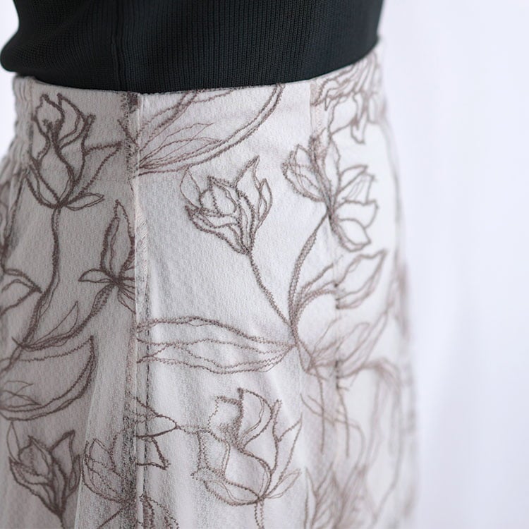 大きいサイズ レディース チュール刺繍フラワーフレアスカート