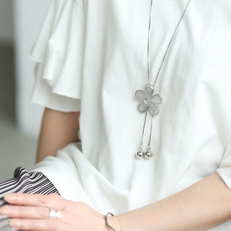 大きいサイズ レディース ビジューフラワーラリエットネックレス