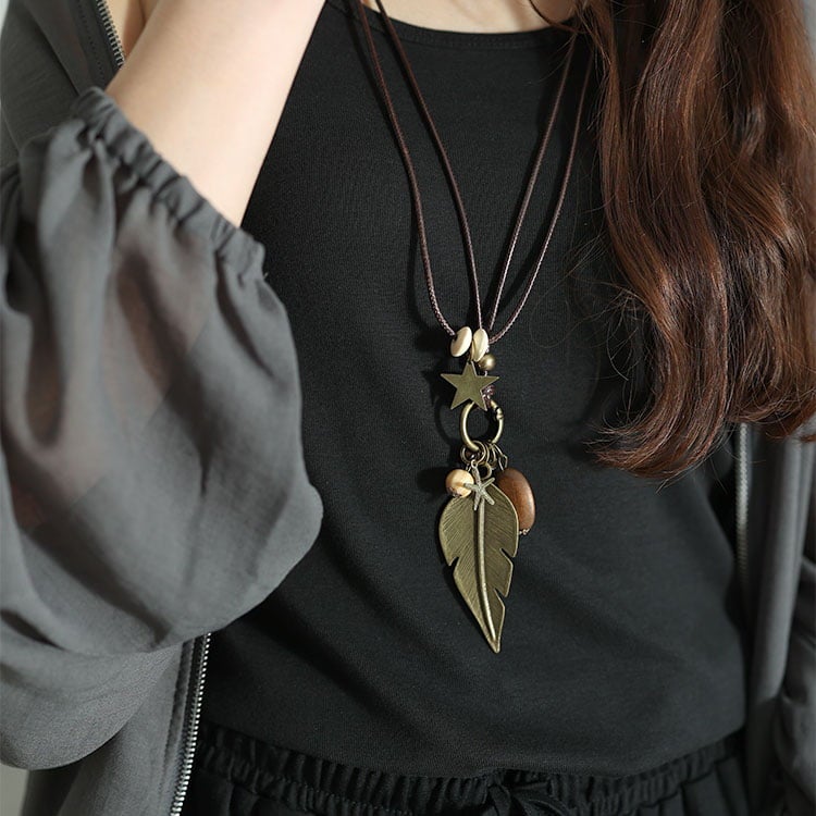 大きいサイズ レディース アンティークフェザーモチーフ2連コードネックレス