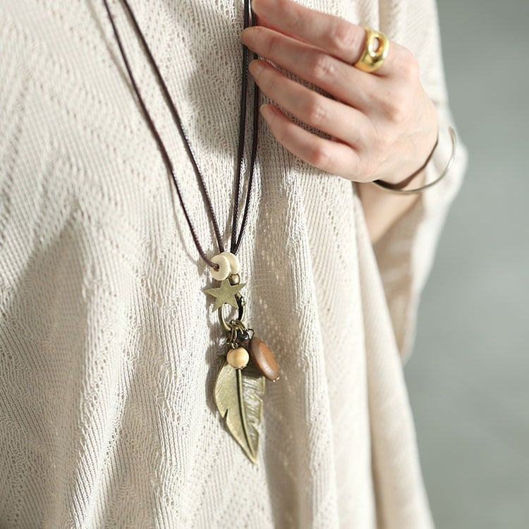 大きいサイズ レディース アンティークフェザーモチーフ2連コードネックレス ブラウン