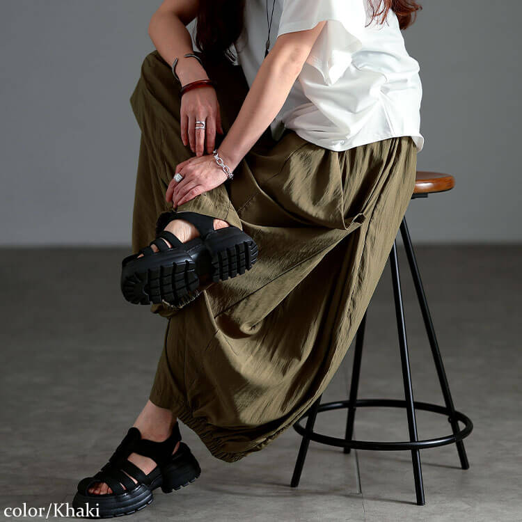 大きいサイズ レディース 変形ドレープサルエルパンツ カーキ